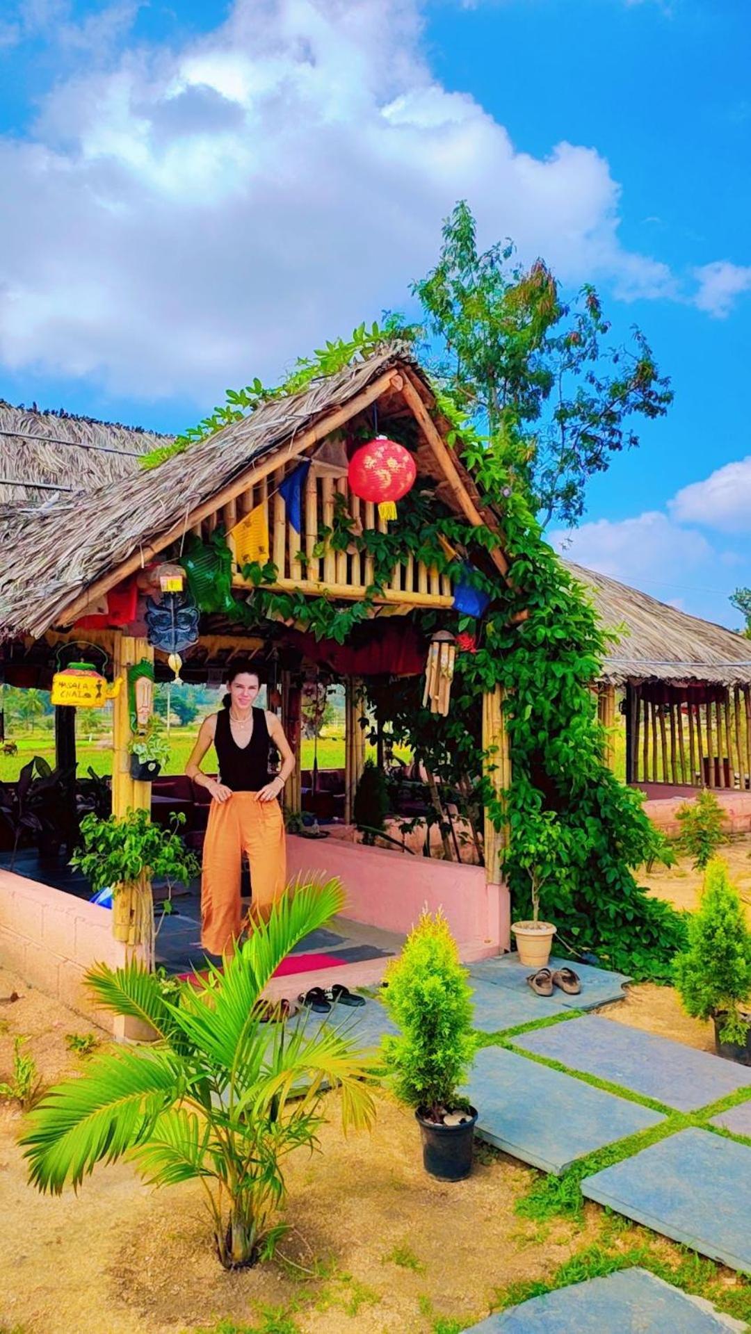 Om Shanti Om Home Stay & Cafe Hampi Kültér fotó