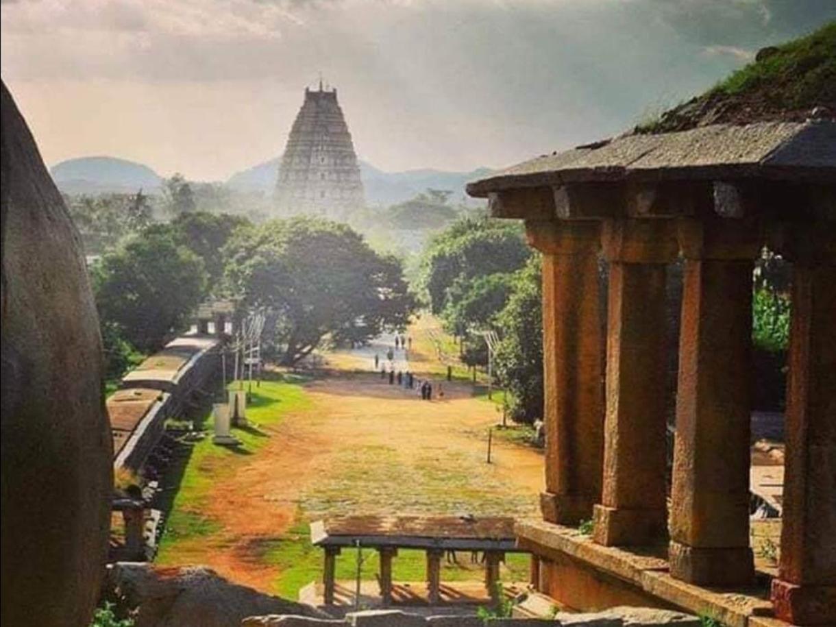 Om Shanti Om Home Stay & Cafe Hampi Kültér fotó